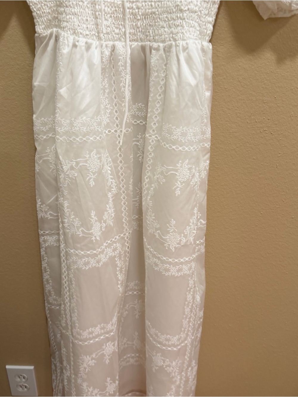 NWT Caroline Constas White Lace Maxi Dress Floral with Smocked Bodice Small - Picture 11 of 15